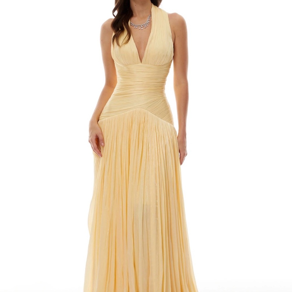 Chic Yellow Maxi Dress